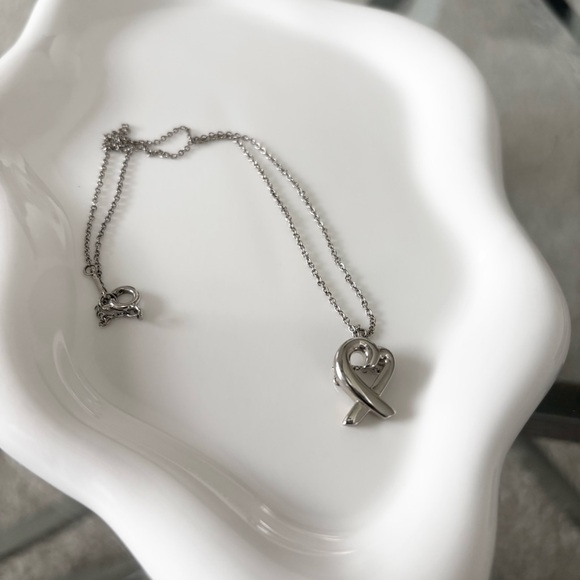 T&Co Silver Ribbon Heart Pendant - Picture 5 of 5